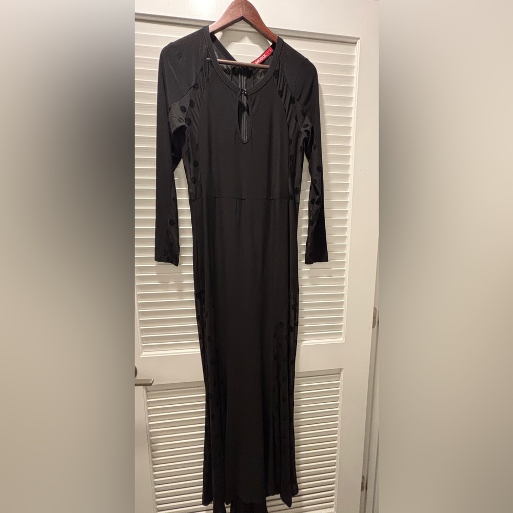 Elegant Black Long Sleeve Dress
